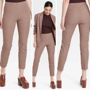 NWT! A New Day High-Rise Skinny Ankle Pants
Checked Women’s Dressy Casual Pants